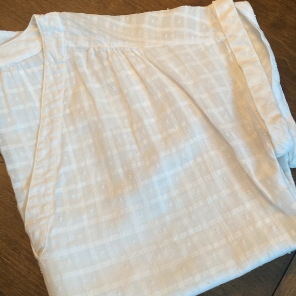 Gap S/ Shirt - Small - Picture 4 of 4